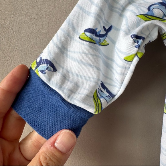 Kissy Kissy Pima Cotton Surfing Sharks Footed Stretch Sleeper Pajamas 3-6 Months - Picture 9 of 10